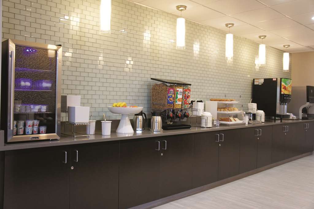 La Quinta Inn & Suites By Wyndham Walla Walla Restaurant foto